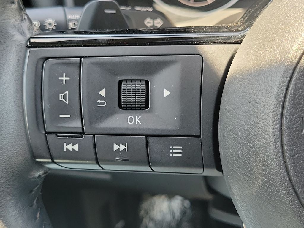 2022 Nissan Rogue SV w/Premium Package