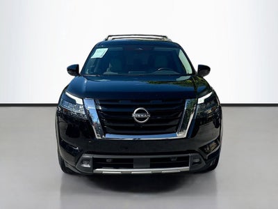 2022 Nissan Pathfinder SL 4WD W/ PREMIUM PKG