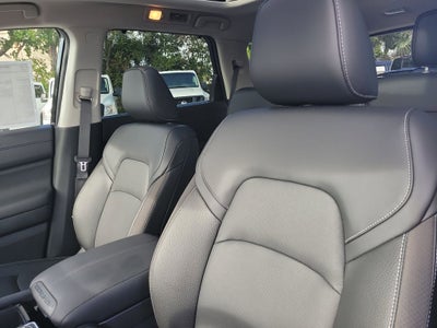 2026 Nissan Pathfinder SL Premium