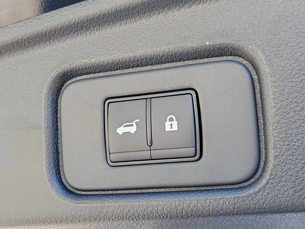 2026 Nissan Pathfinder SL Premium