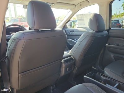 2026 Nissan Pathfinder SL Premium