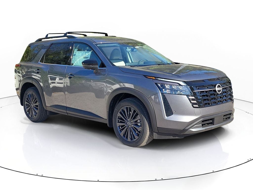 2026 Nissan Pathfinder SL Premium