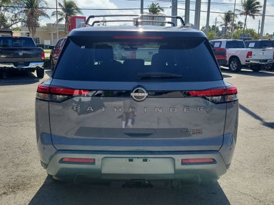 2026 Nissan Pathfinder Platinum