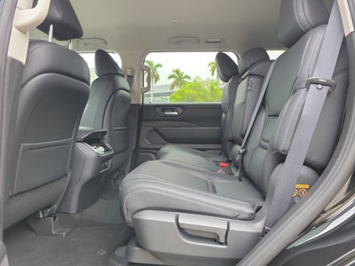 2026 Nissan Armada SV