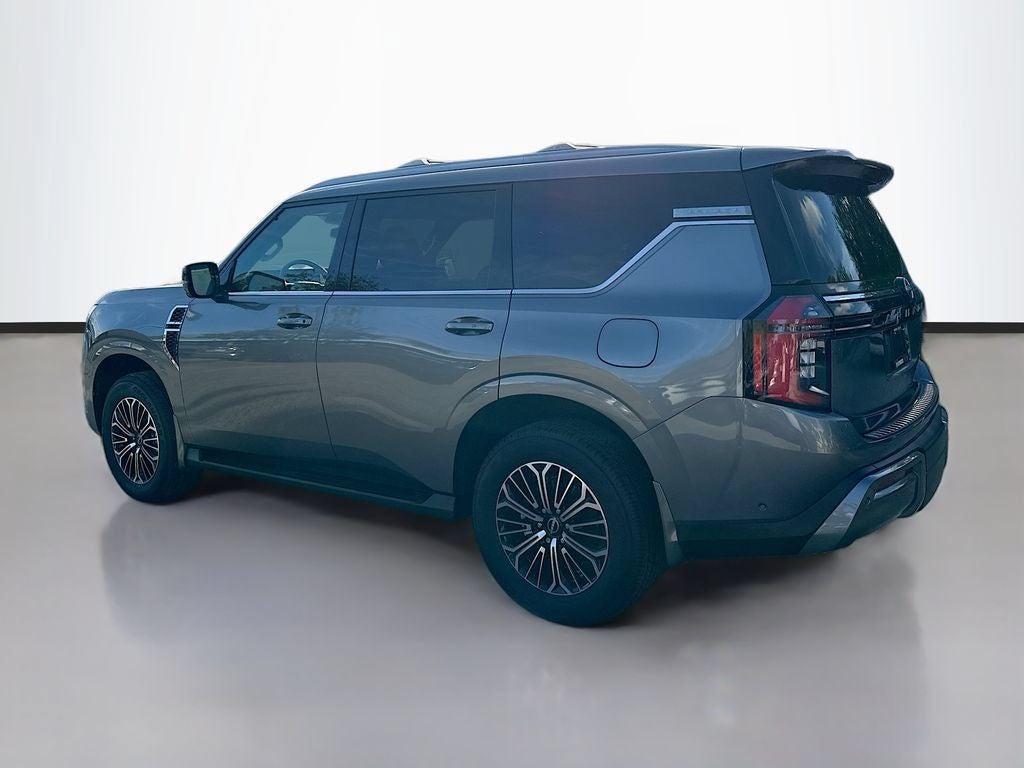 2026 Nissan Armada SL Captains Chairs
