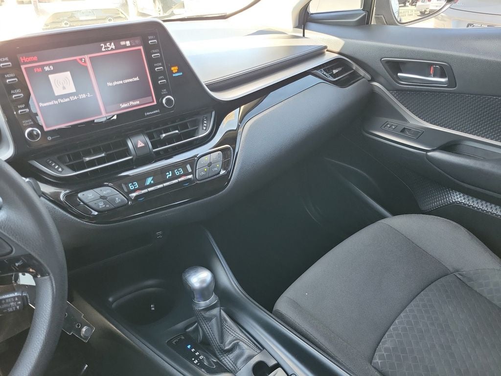 2020 Toyota C-HR LE