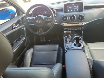 2019 Kia Stinger Base