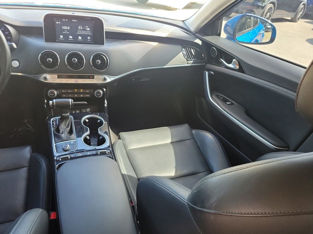 2019 Kia Stinger Base