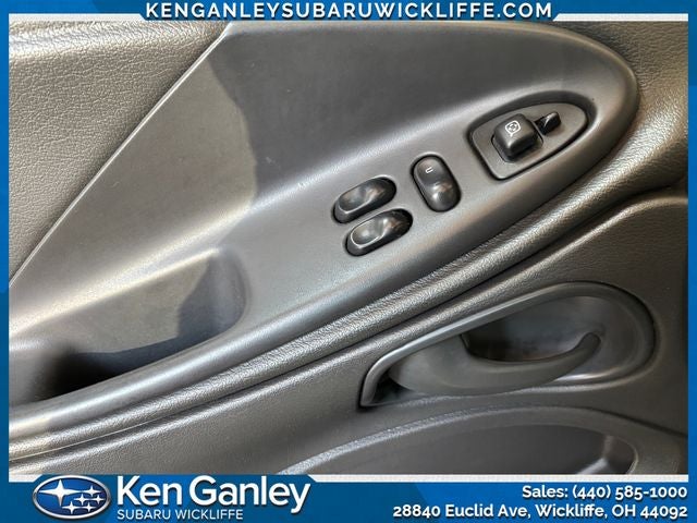 2004 Ford Mustang Mach 1 Premium