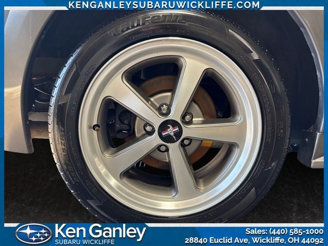 2004 Ford Mustang Mach 1 Premium