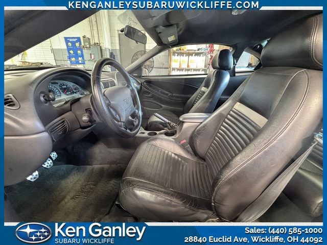 2004 Ford Mustang Mach 1 Premium