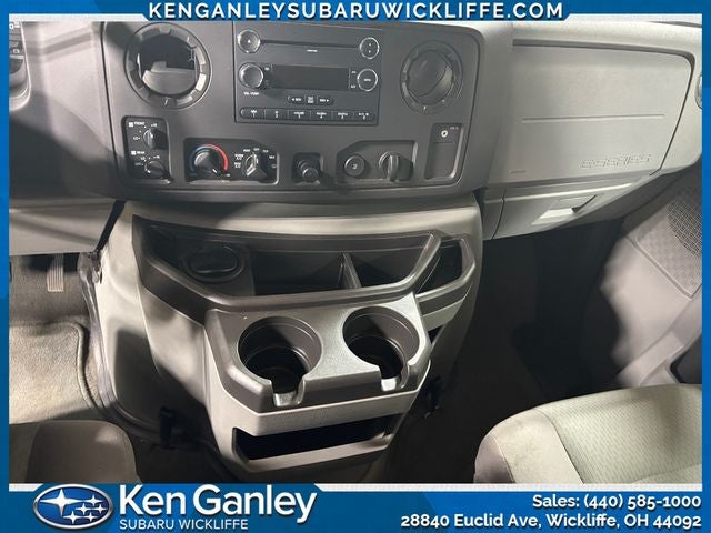 2010 Ford E-350SD XLT