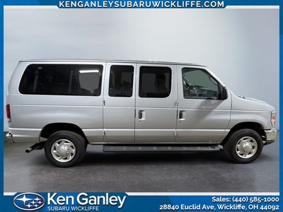 2010 Ford E-350SD XLT