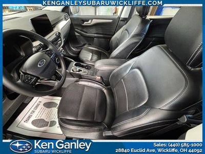 2022 Ford Escape SEL