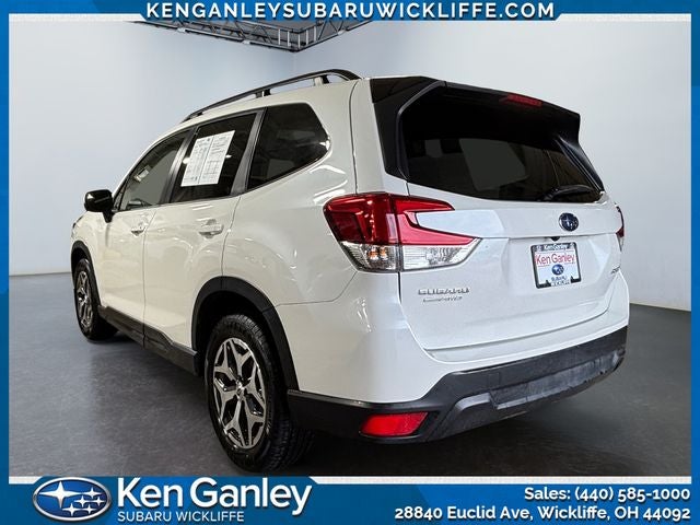 2024 Subaru Forester Premium