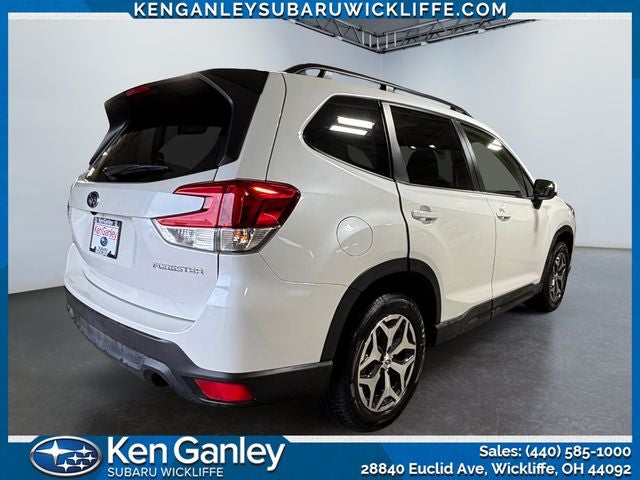 2024 Subaru Forester Premium