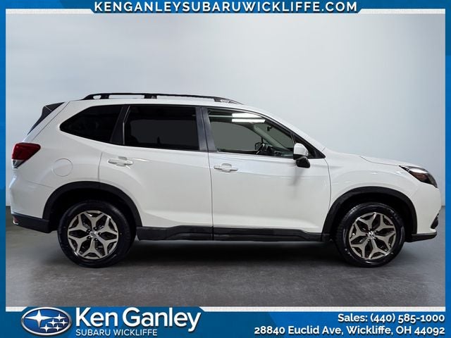 2024 Subaru Forester Premium