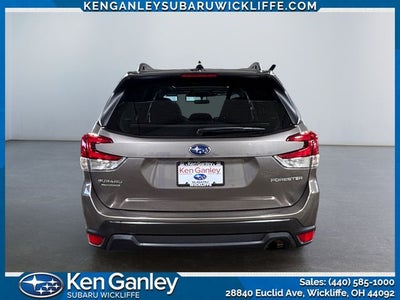 2024 Subaru Forester Premium