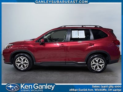 2023 Subaru Forester Premium