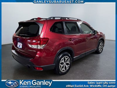 2023 Subaru Forester Premium