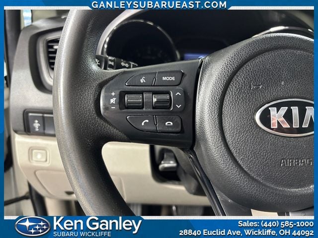 2021 Kia Sedona LX