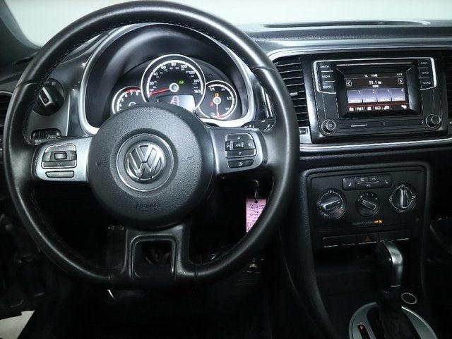 2016 Volkswagen Beetle 1.8T S