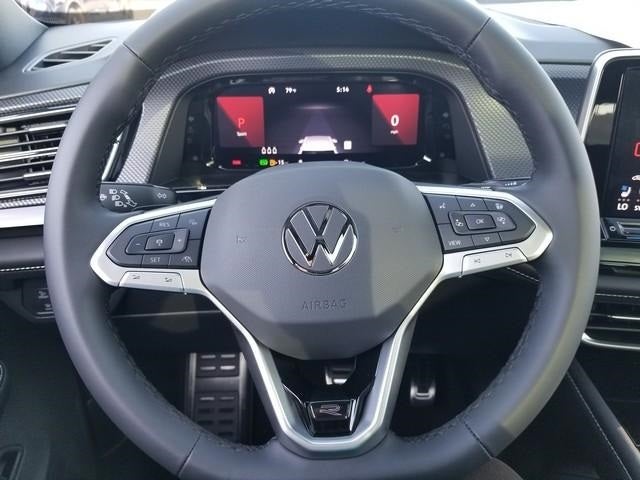 2026 Volkswagen Atlas Cross Sport 2.0T SEL R-Line Black