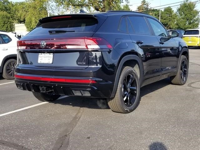 2026 Volkswagen Atlas Cross Sport 2.0T SEL R-Line Black