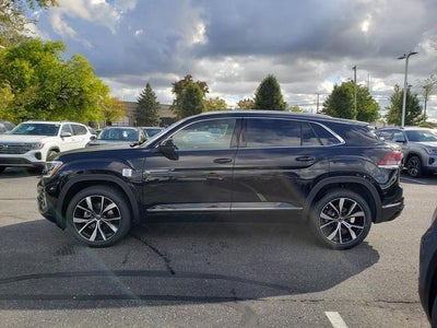 2026 Volkswagen Atlas Cross Sport 2.0T SEL Premium R-Line