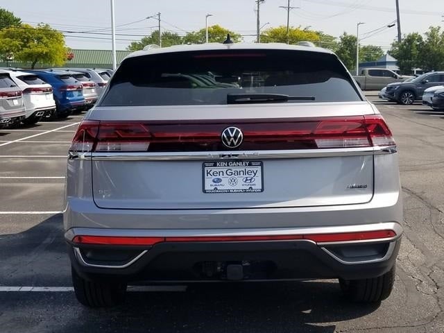 2025 Volkswagen Atlas Cross Sport 2.0T SE w/Technology