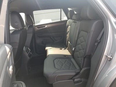 2025 Volkswagen Atlas Cross Sport 2.0T SE w/Technology