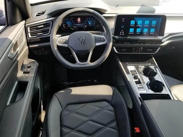 2025 Volkswagen Atlas Cross Sport 2.0T SE w/Technology