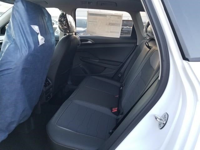 2025 Volkswagen Taos 1.5T SE Black