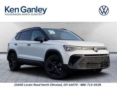 2025 Volkswagen Taos 1.5T SE Black