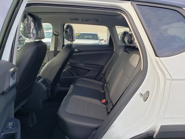 2025 Volkswagen Taos 1.5T SE Black