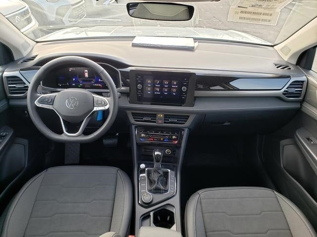 2025 Volkswagen Taos 1.5T SE Black