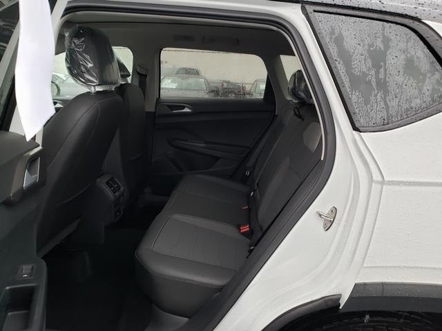 2025 Volkswagen Taos 1.5T SE Black