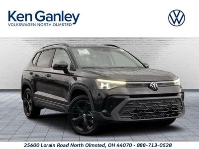 2025 Volkswagen Taos 1.5T SE Black