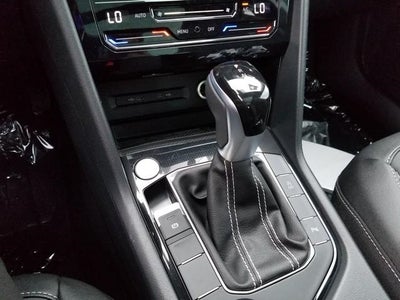 2025 Volkswagen Taos 1.5T SE Black