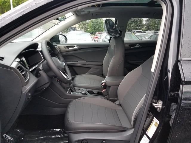 2025 Volkswagen Taos 1.5T SE Black