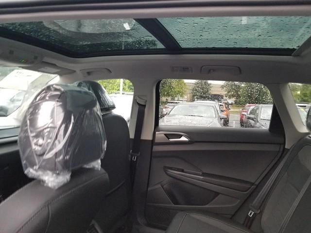 2025 Volkswagen Taos 1.5T SE Black