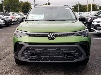 2025 Volkswagen Taos 1.5T SE Black