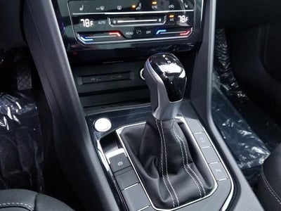 2025 Volkswagen Taos 1.5T SE Black