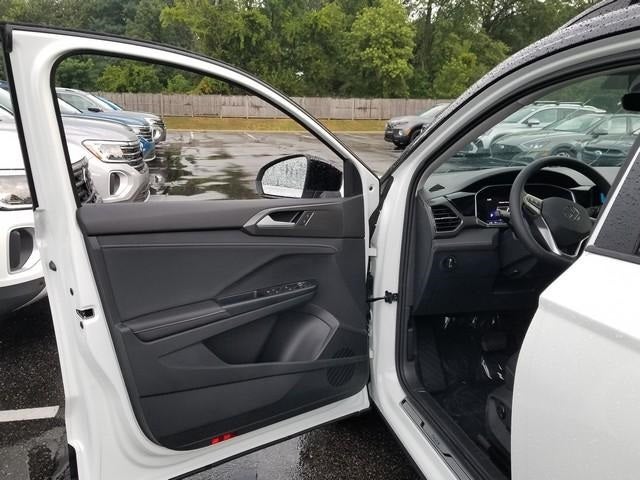 2025 Volkswagen Taos 1.5T SE Black