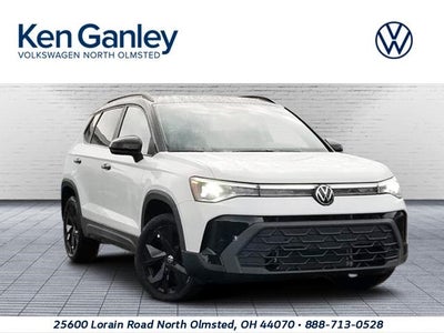 2025 Volkswagen Taos 1.5T SE Black