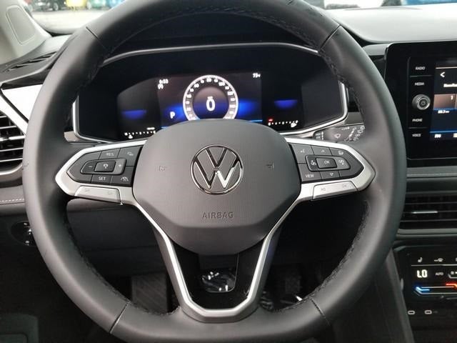 2025 Volkswagen Taos 1.5T SE Black