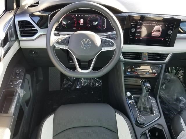 2025 Volkswagen Taos 1.5T SEL