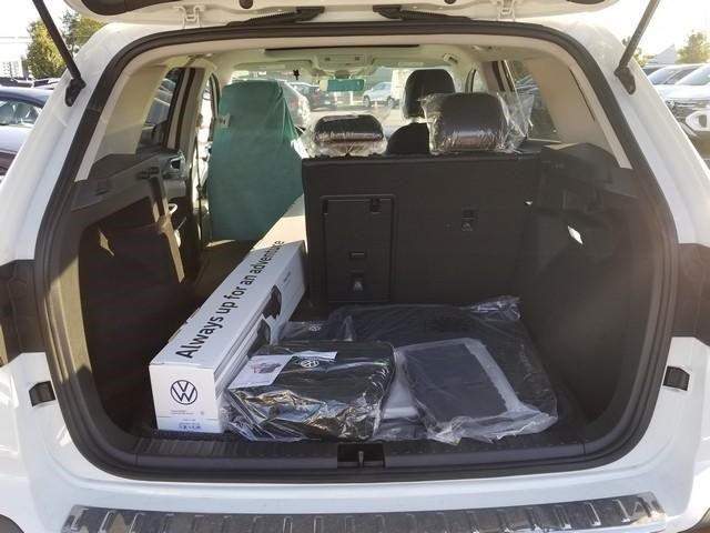 2025 Volkswagen Taos 1.5T SEL