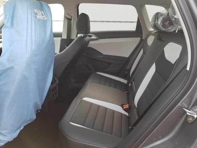 2025 Volkswagen Taos 1.5T SEL