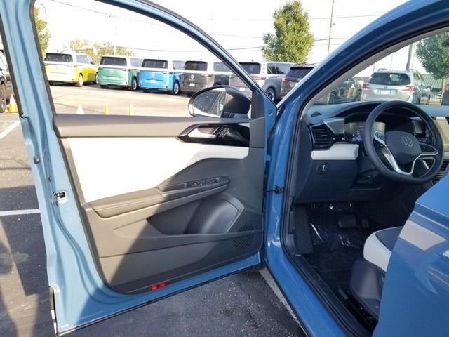 2025 Volkswagen Taos 1.5T S